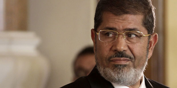 International legal delegation to attend Morsi’s trial session