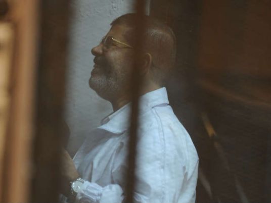Morsy’s presidential palace trial postponed to 11 October, gag order lifted