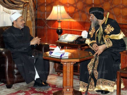 Pope Tawadros congratulates Al-Azhar grand sheikh on Eid