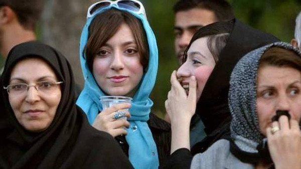 'Bad hijab' link to acid attacks on Iranian women