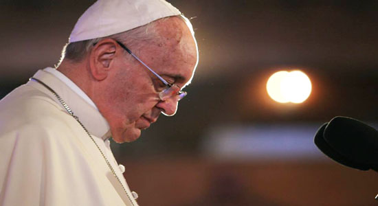 Pope Francis tears sympathize with Christians in Iraq