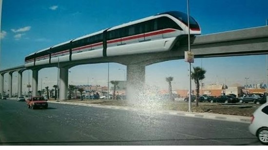 Egypt, Canada’s Bombardier discuss monorail project near Cairo
