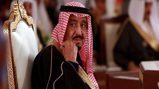 Saudi king cuts ministers' salaries 20%
