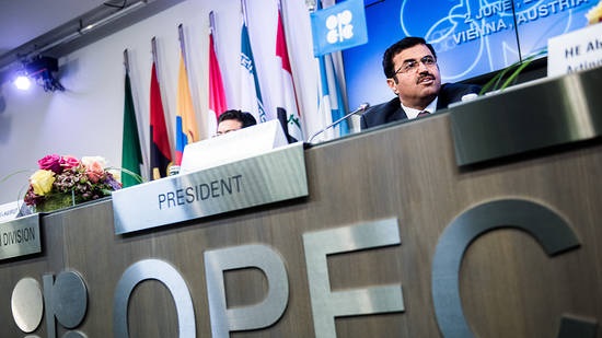 OPEC agrees shock oil output cut
