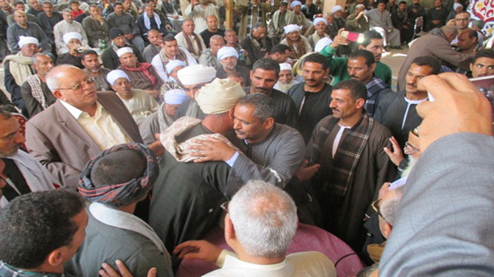 Security and Al-Azhar support reconciliation between two families in Assiut 