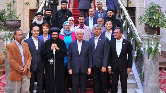 President of Singapore visits the churches of old Cairo