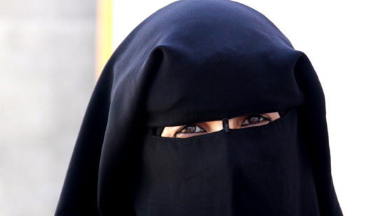 Morocco prohibits production and sale of niqab