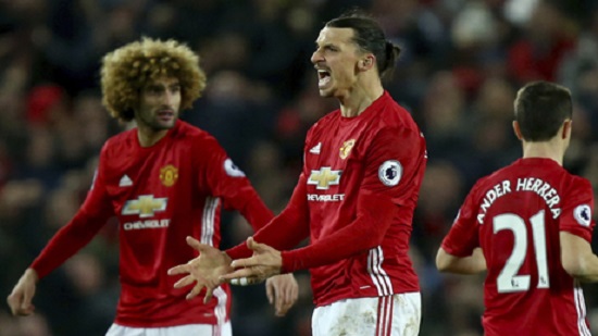 Manchester United overtake Real Madrid, Barcelona on football's rich list