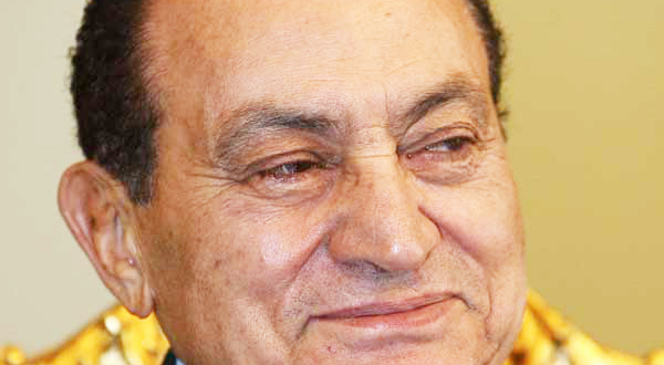Mubarak to hold Nile treaty talks at African summit