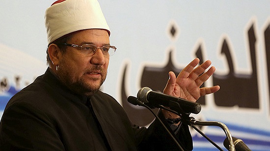 Religious discourse between Al Azhar and Awqaf