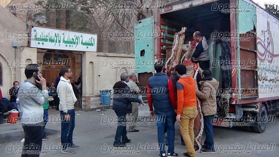 The Egyptians in France protest against killing the Copts in Egypt