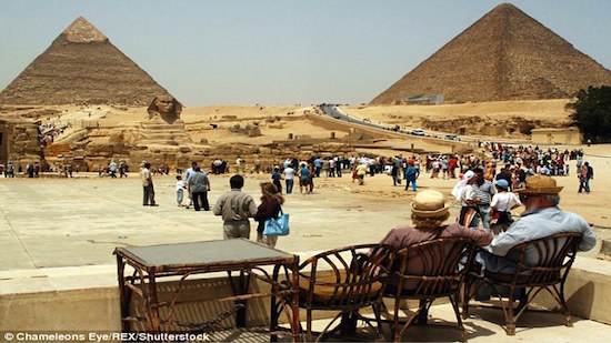 Imagine Egypt as a tourist!