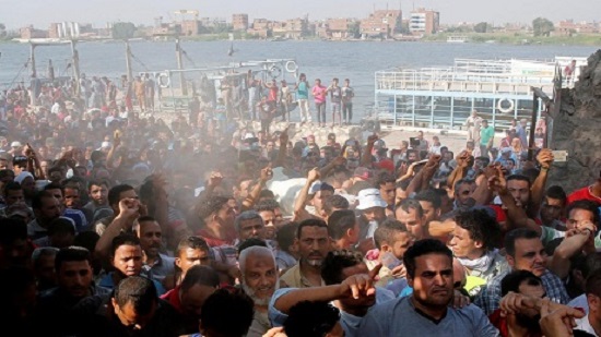 Residents of Warraq Island form committee to negotiate with government over fate of their homes
