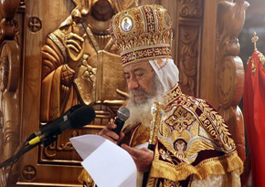 Egypt pope Shenouda to challenge ruling on remarriage