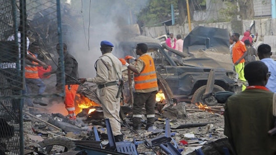 Somalia police end night-long siege of hotel, 23 dead