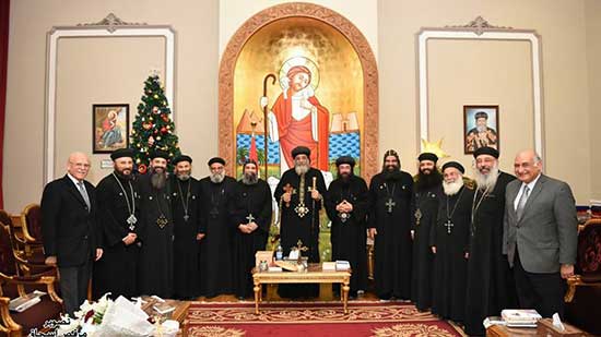 Pope Tawadros receives priests  delegation of the Gulf region