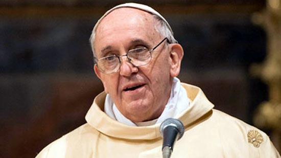Pope Francis celebrates Christmas Mass among 10.000 people