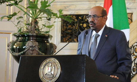 Egypts intelligence chief Kamel meets with Sudanese President Al-Bashir in Khartoum