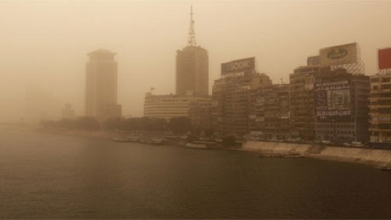 School suspended as major sandstorm chokes Egypt