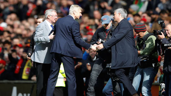 Wenger given Old Trafford send-off by Ferguson