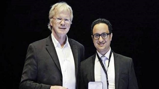 Egyptian researcher wins prize from German institute in field of electronics