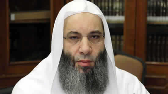Director of the inspection in Dakahlia Awqaf dismissed after his complaint against Sheikh Hassan