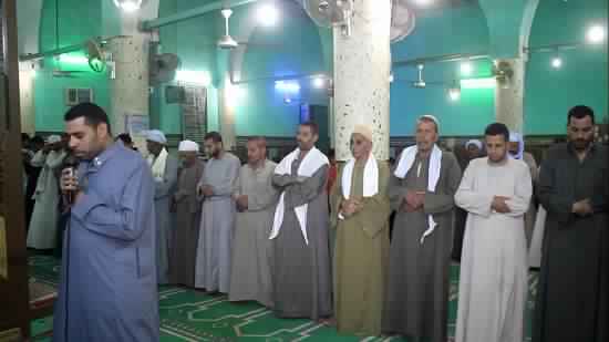  Coptic calligrapher decorates a mosque in Abu Qurqas for free