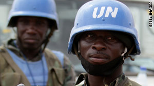 U.N. extends Darfur peacekeeping mission