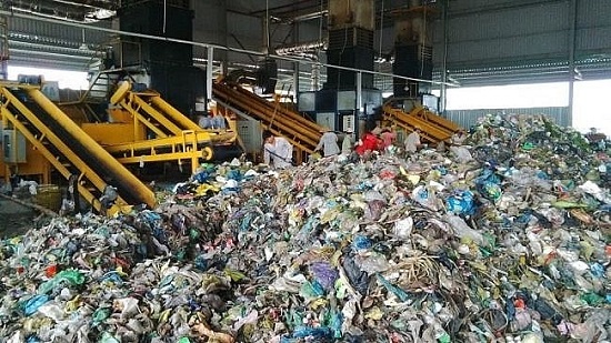 Egypt, UAE to study establishing medical waste disposal plant