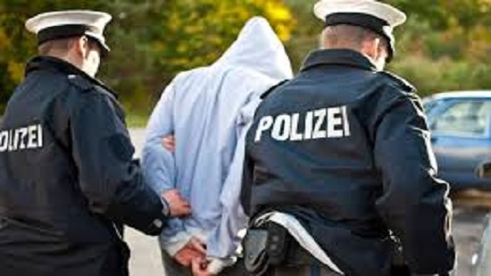 German police raid Islamic organisations over suspected Hamas support