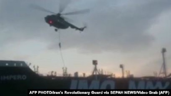 Irans Revolutionary Guards publish footage of purported exchange with British warship