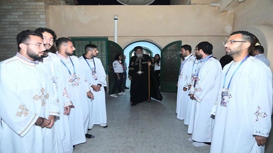 International Youth delegation welcome Pope Tawadros before his weekly sermon