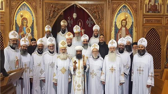  Bishop of East Canada holds the first meeting with priest of the diocese