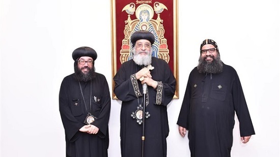 Pope Tawadros meets with priest of Saints Peter & Paul church in Qatar 