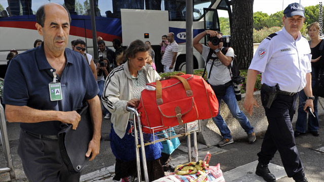 European Commission blasts France's deportation of Roma