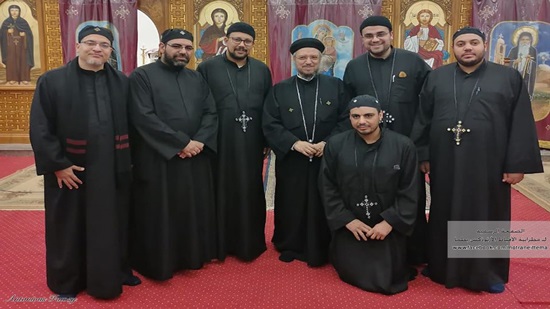 Father Dawood Lamie meets with 7 new priests of Tima