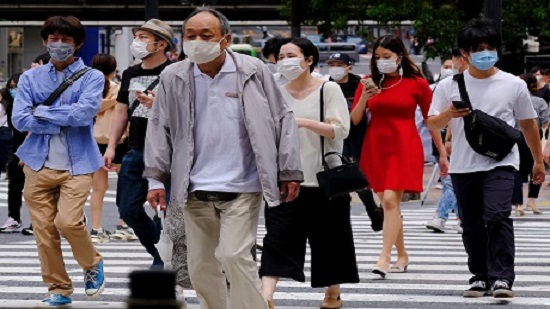 World virus cases top 6 million as leaders disagree on pandemic response