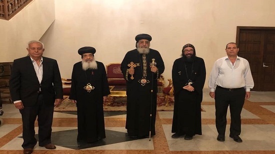Pope Tawadros meets with Mokattam Service Management Committee