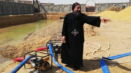 Bishop of Suze inspects new church of St. Mina and Pope Kyrillos 
