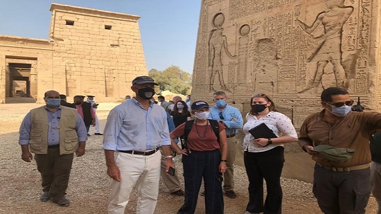 American ambassador  to Egypt visits archaeological sites in Luxor

