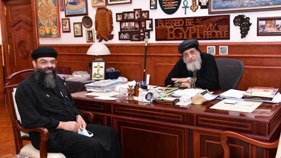 Pope Tawadros meets Coptic priest of New Jersey
