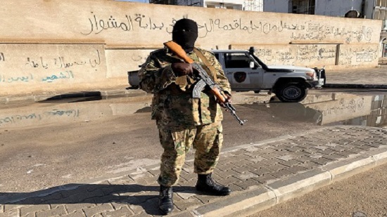 Libya s rival forces have stopped shooting, but they re not pulling back
