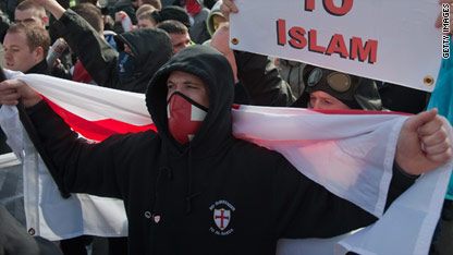 UK far-right group boasts Tea Party links
