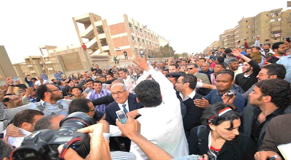 ElBaradei attacked as he arrives at poll station	