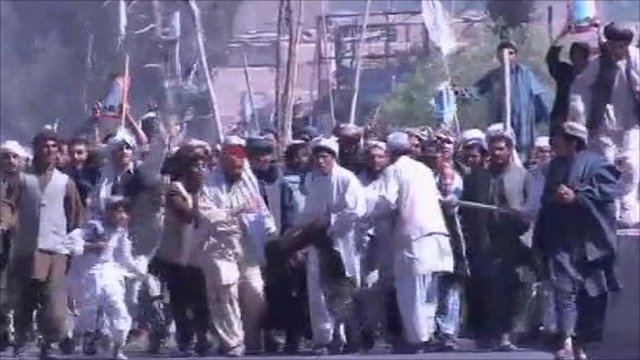 Afghanistan: Kandahar protest at Koran burning
