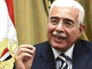 Egypt ex-PM detained over corruption 
