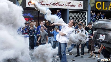 Vancouver: Riots after Canucks' Stanley Cup defeat
