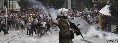 Greece set for austerity vote
