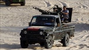 Libya conflict: Gaddafi aide Mansour Daw 'in Niamey'
