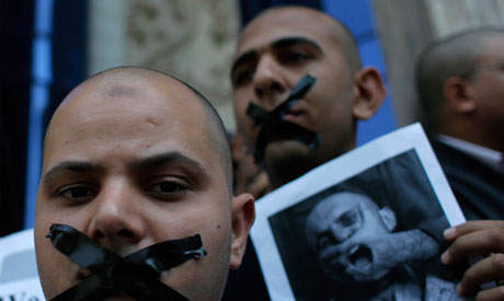 Egypt journalists protest detention of colleagues during Abbasiya clashes